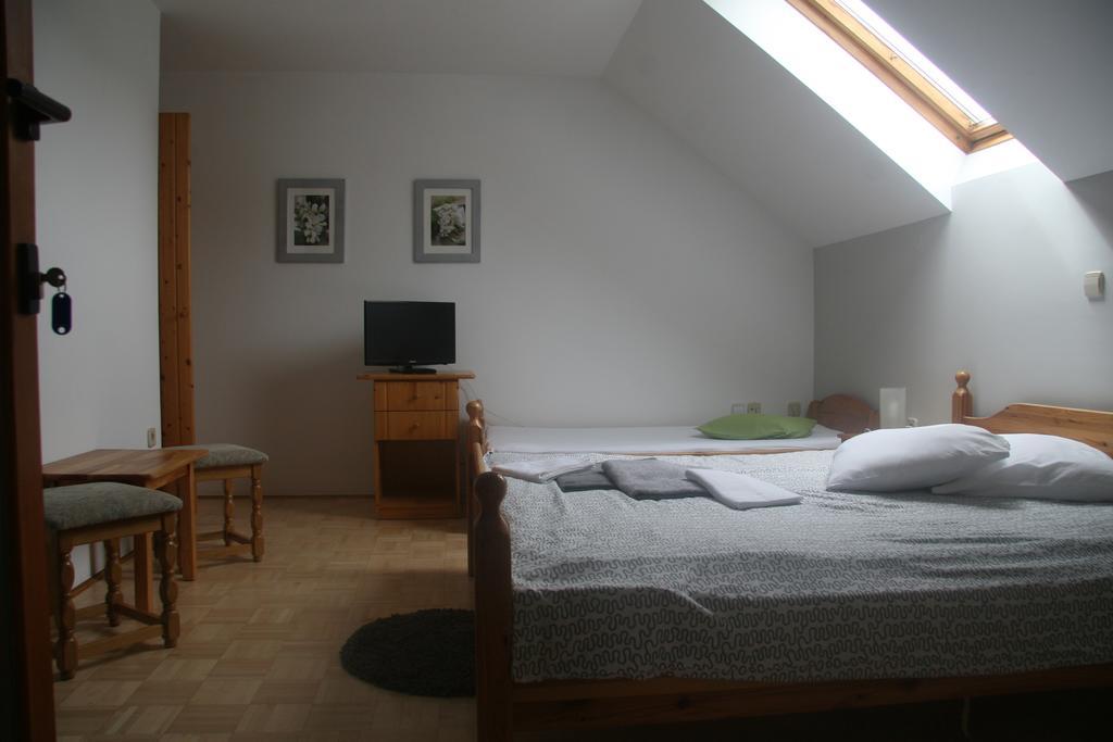 Guest House Kveder Skofja Loka Phòng bức ảnh