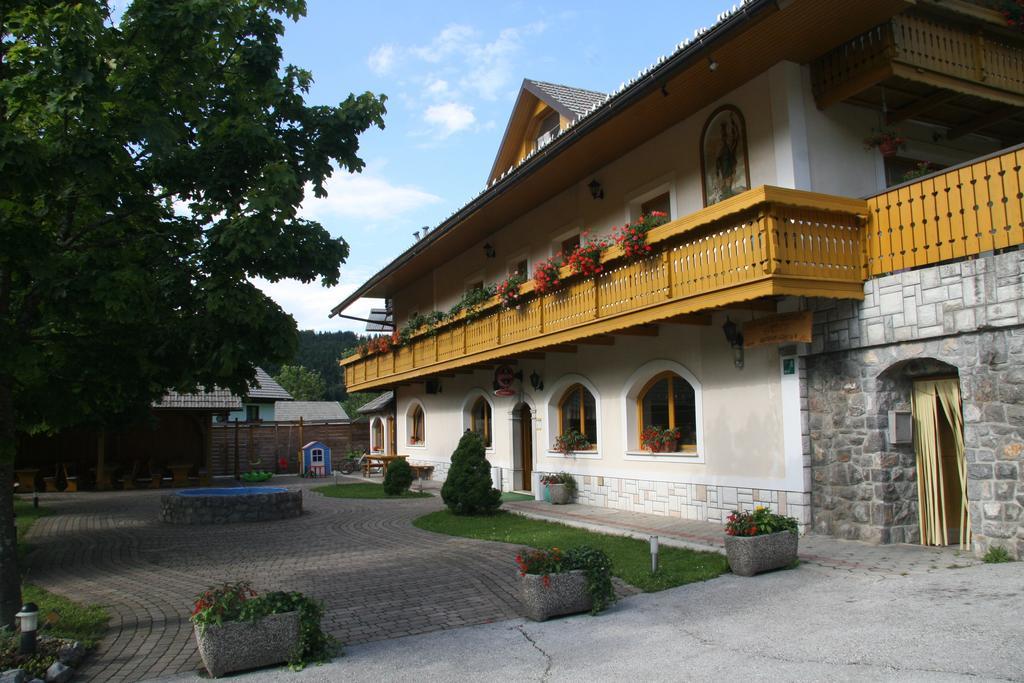 Guest House Kveder Skofja Loka Ngoại thất bức ảnh